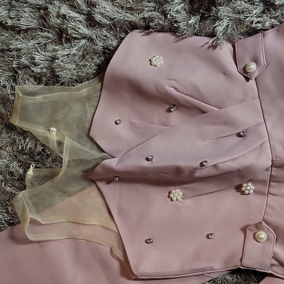 Chic Blush Sleeveless Jumpsuit - Picture 4 of 5